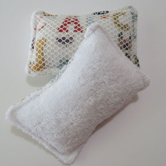 Handmade Reusable Sponges Washable  Set of 2 Cute Alphabet Letters - Picture 3 of 7